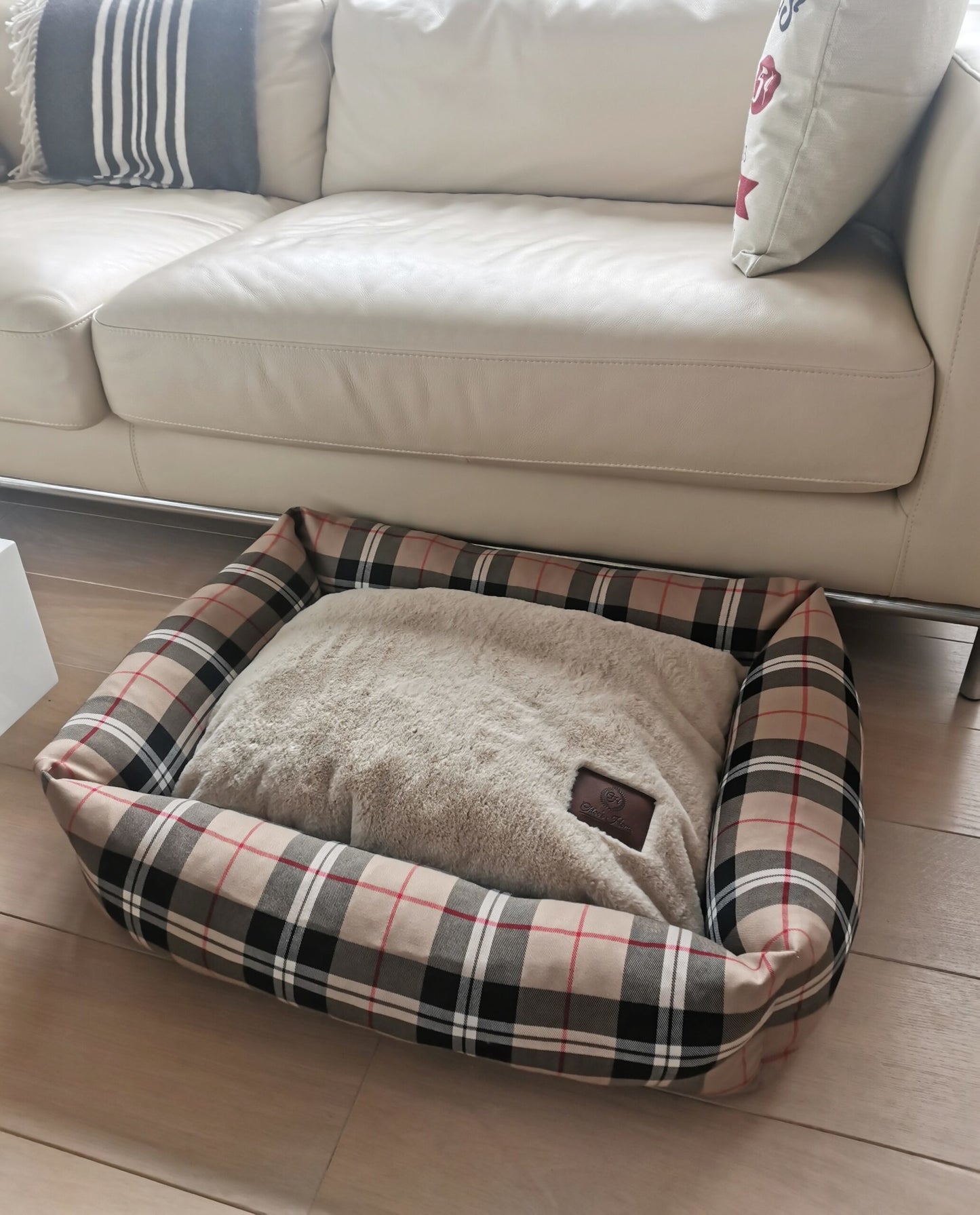 Chloe's Home Лежак для домашніх тварин Дублін коричневий М